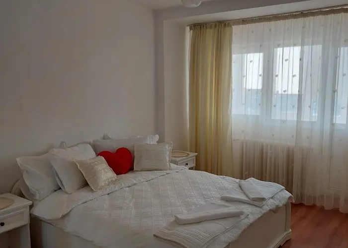 Panorama Mega Apartament Pantelimon Bucureşti